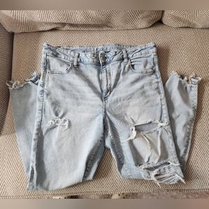 AE Next Level Ripped Super High-Waisted Ripped Jegging 18 Super Stretch